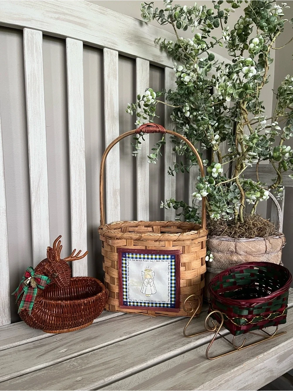 Holiday Christmas  Natural Wicker 3pcs vintage Basket set
